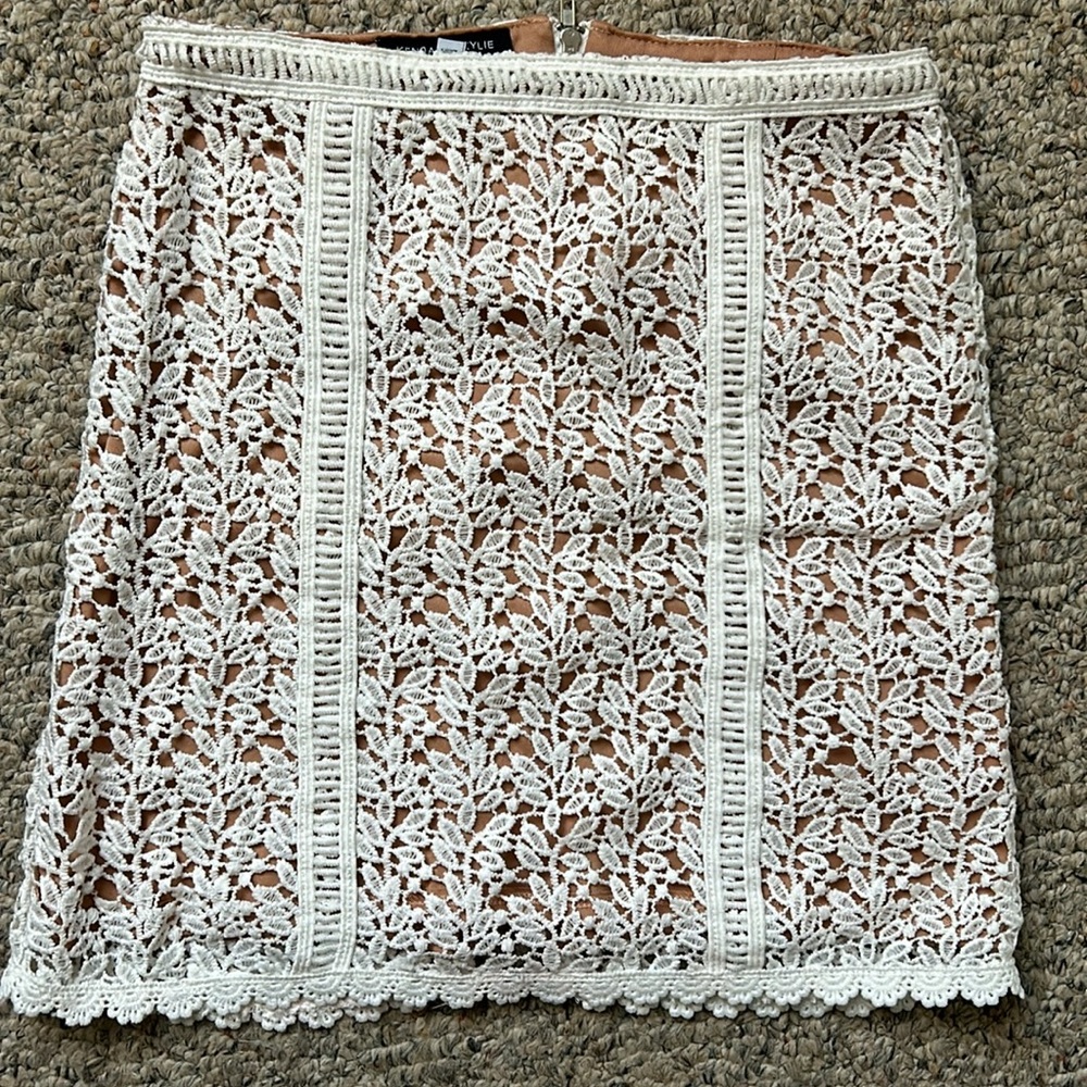Kendall & Kylie Lace Skirt